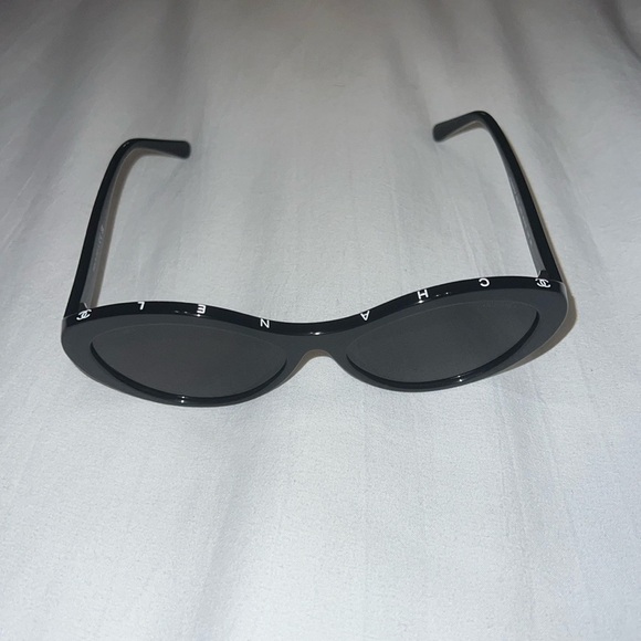CHANEL Accessories - CHANEL Black Sunglasses with Cat-Eye Frames